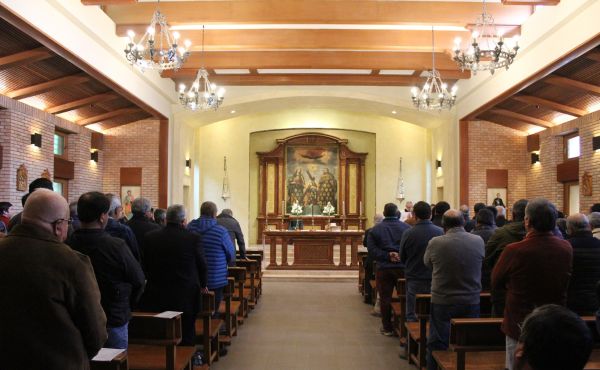 Misa de acción de gracias con motivo de los 60 años de la Escuela Agrícola Las Garzas, celebrada por el vicario del Opus Dei en Chile, padre Álvaro Palacios.