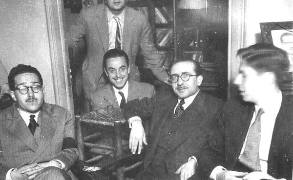 Rafael Termes, el primer de l'esquerra, jove estudiant de Sitges que va ser uns dels primers impulsors del Palau. Foto feta el curs 1948-1949.