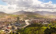 Información sobre la Prelatura en Bilbao, casas de retiro y algunas obras corporativas, como colegios.