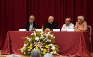 Enrique Muñiz García, autor de “Isidoro 100%”, D. José Carlos Martín de la Hoz, Director de la Oficina para las Causas de los Santos del Opus Dei en España , y David y Teresa, el matrimonio que pidió la intercesión de Isidoro Zorzano, a quien le atribuyen
