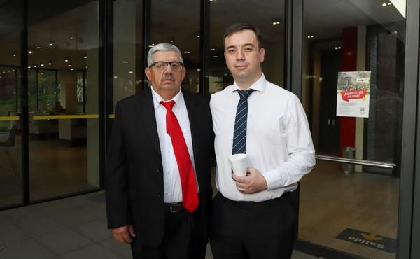 Claudio junto a su suegro, Juan Cabezas Lagos, quien fue su padrino de Confirmación..