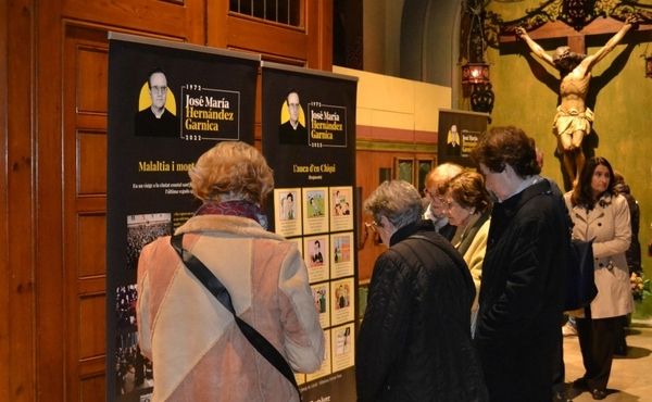 Innauguración de la exposición sobre la vida de D. José María Hernández garnica