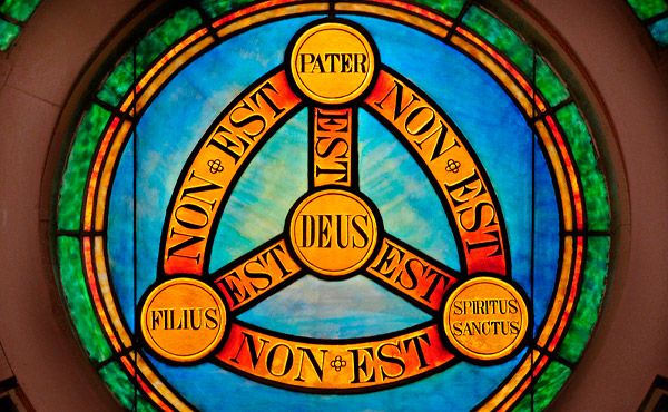 Vitral do Mistério da Santíssima Trindade