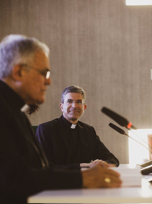 Presentación del libro 'Historia del Opus Dei' en Córdoba