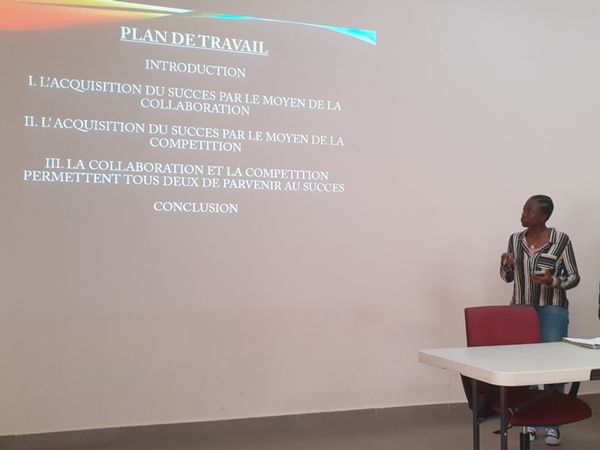 Clara durant son exposé