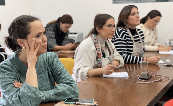 En uno de los talleres teóricos que se impartieron esos días.