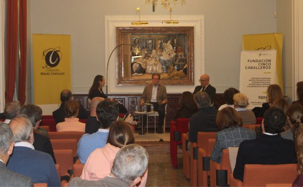 La presentación del libro de Javier Vidal‑Quadras contó con la presencia de Juan Antonio Priego y Nuria Ferrer Chinchilla.