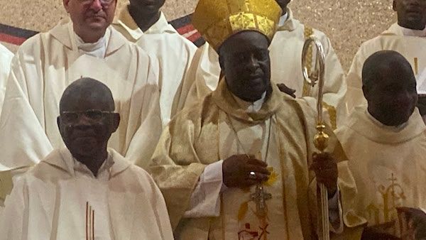 Monseigneur François Achille Eyabi, Évêque d'Eséka