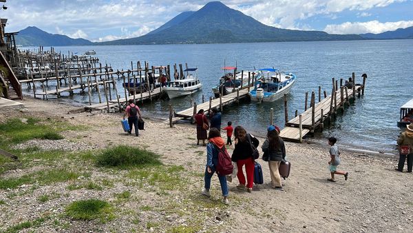 El Proyecto Guatemala, voluntariado familiar en San Pedro La Laguna, fue iniciado por la familia San José.