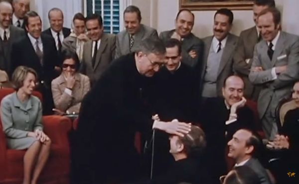 San Josemaría y Leopoldo durante una reunión de familia en Castelldaura