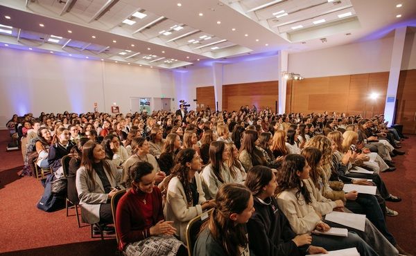 auditorium full of women