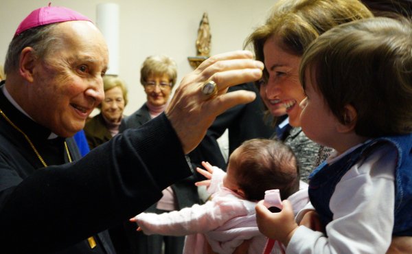 Javier Echevarría et les malades