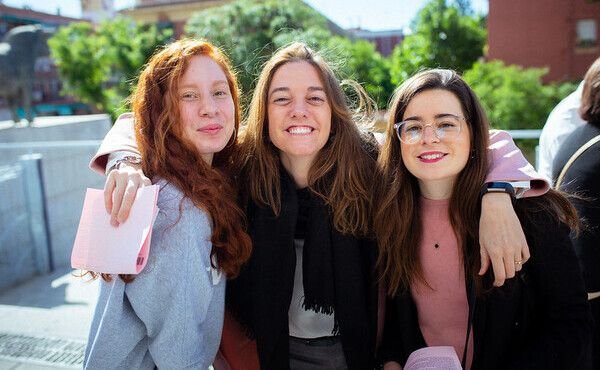 Día de la Mujer: el mundo será lo que sean ellas