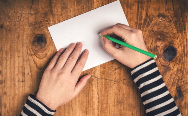 Envíe a través de la página web los favores recibidos, de fieles del Opus Dei en proceso de canonización.