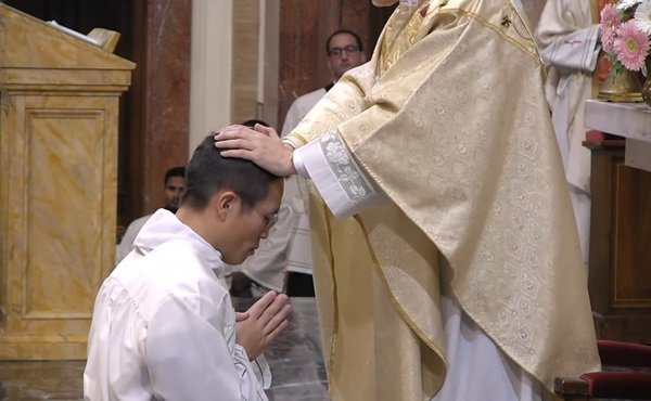 On 18 November, 29 faithful of Opus Dei from 19 countries received the diaconate in the Roman Basilica of St. Eugene