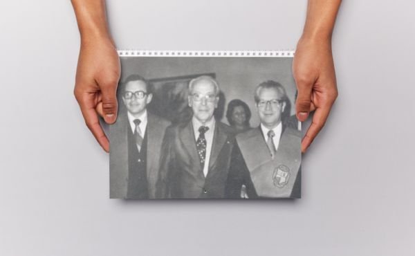 Con motivo de la promulgación del decreto sobre la heroicidad de las virtudes de Ernesto Cofiño, ofrecemos una cronología de los principales pasos de su causa de canonización.