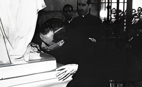 Textos de san Josemaría para la fiesta de María, Madre del Amor Hermoso