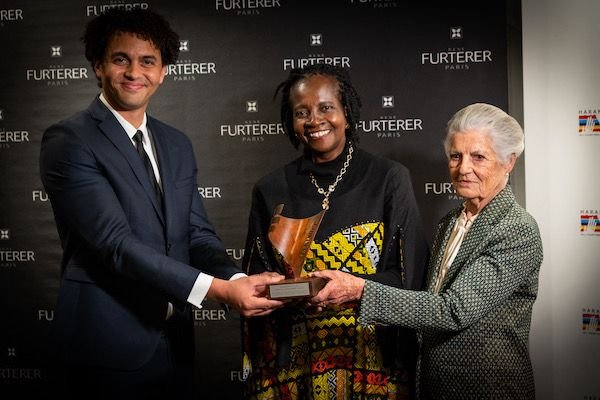 Florence Oloo, premio Harambee 2023 por su contribución a la formación de la mujer rural africana