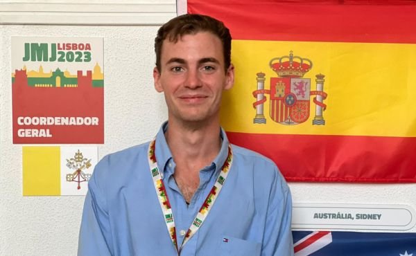 Francisco Valverde, voluntario de la Jornada Mundial de la Juventud de Lisboa 2023.