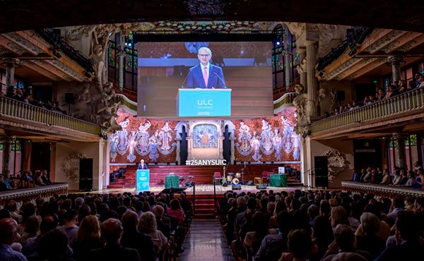 El rector de UIC Barcelona, Dr. Alfonso Méndiz, va clausurar l’acte amb unes emotives paraules
