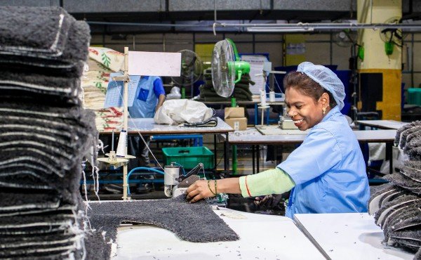 Photo by EqualStock on Unsplash