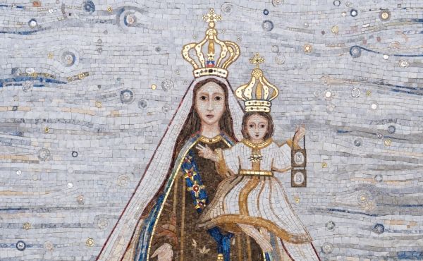 Un mosaico en los jardines vaticanos