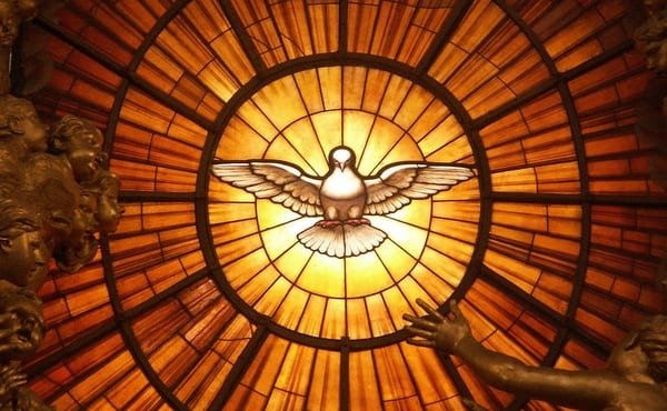 Oraciones para la fiesta de Pentecostés (’Ven, oh Santo Espíritu’; ’Veni, Creátor’; la secuencia de Pentecostés ’Ven, Espíritu divino’) y una oración al Espíritu Santo que compuso san Josemaría.