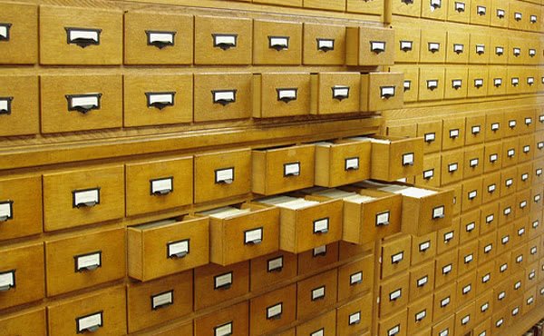 Hojas informativas, libros y vídeos sobre Mons. Álvaro del Portillo; textos y libros del beato Álvaro del Portillo.