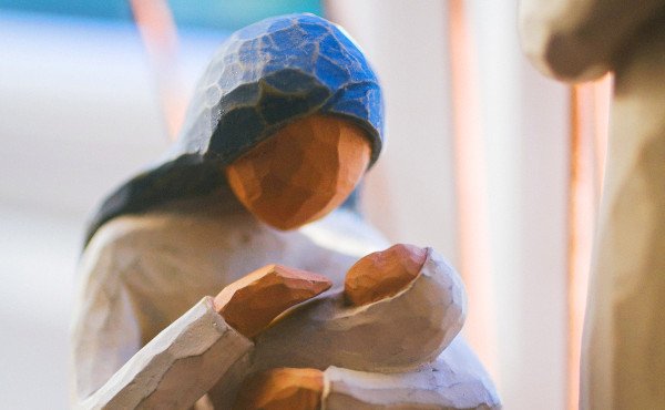 Homilía de san Josemaría sobre la Maternidad de la Santísima Virgen